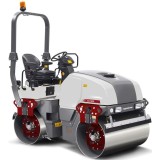Cilindru compactor tandem CC1300 Plus DYNAPAC, latime tambur 1300mm, greutate 3900kg, productie SUEDIA