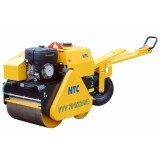 Cilindru compactor VVV701/22HE NTC, motor HATZ 1B30 diesel, putere 9CP, roata directionare, pornire electrica, 1025kg