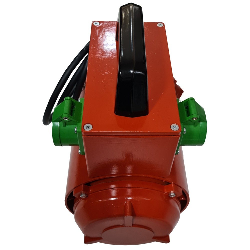 Cauti Lance vibratoare VMAX57 57mm, VMAX65 65mm si convertizor SK18T STRONG, carcasa metalica, 400V ? Gasesti la SIFEE UTILAJE