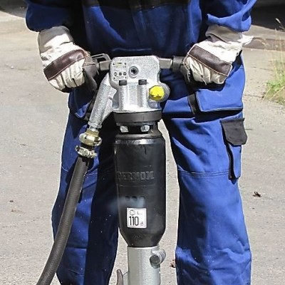 Ciocan pneumatic cu amortizor vibratii BKA 20-A, greutate 22kg, prindere 25x108, consum aer 1,4mcb/min
