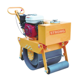 Rulou vibrocompactor STRONG cu latimea tamburului 450mm, motor Honda GX160, putere 5,5CP, greutate 200kg