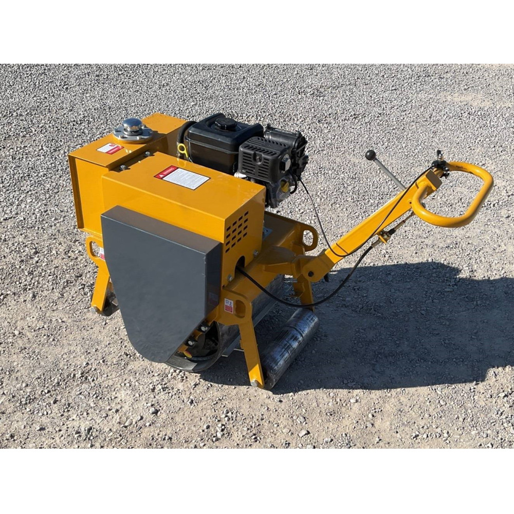 Rulou vibrocompactor STRONG cu latimea tamburului 450mm, motor Honda GX160, putere 5,5CP, greutate 200kg