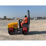 Cilindru compactor TANDEM Strong 2500kg, latime tambur 1200mm, motor Diesel CF3B35G, starter, 34,5CP