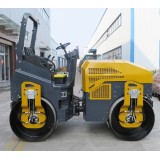 Cilindru compactor TANDEM Strong 4000kg, latime tambur 1400mm, motor Kubota Diesel V2403, pornire electrica, 45,7CP