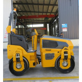 Cilindru compactor TANDEM Strong 3000kg, latime tambur 1200mm, motor Perkins Diesel 403D-15, pornire electrica, 32,7CP