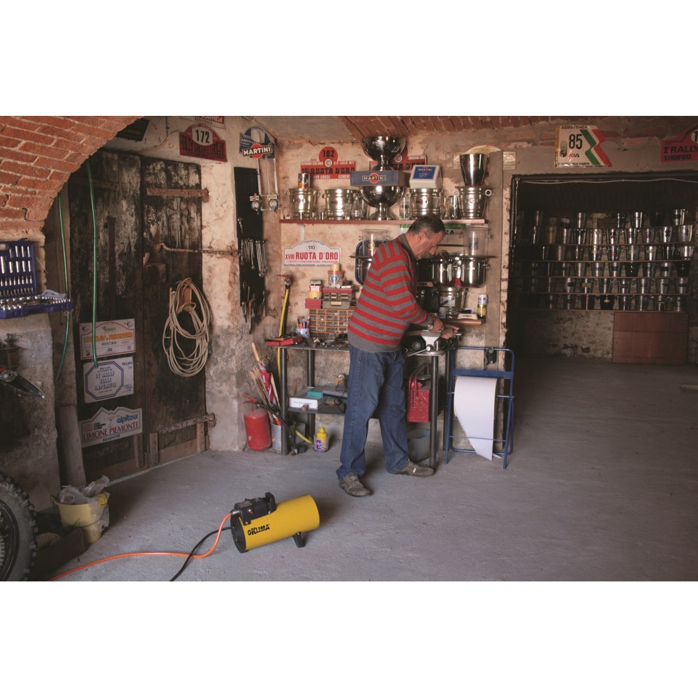 Incalzitor pe GPL SG180A OKLIMA, carcasa metal, putere 46,73kW, debit 1250mcb, 230V, pornire AUTOMATA