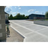 Perie pentru periat beton pe suport PVC cu latimea 1000mm si Maner telescopic cu lungimea de 4m