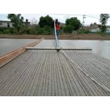 Perie metalica METAL STRONG pentru perierea betonului latime 1200mm, distanta intre dinti 19mm si 2 manere din aluminiu 1.8m