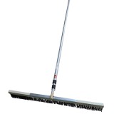 Perie pentru periat beton pe suport PVC cu latimea 1000mm si Maner telescopic cu lungimea de 4m