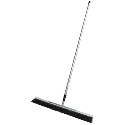 Perie pentru periat beton pe suport PVC cu latimea 1000mm si Maner telescopic cu lungimea de 8m