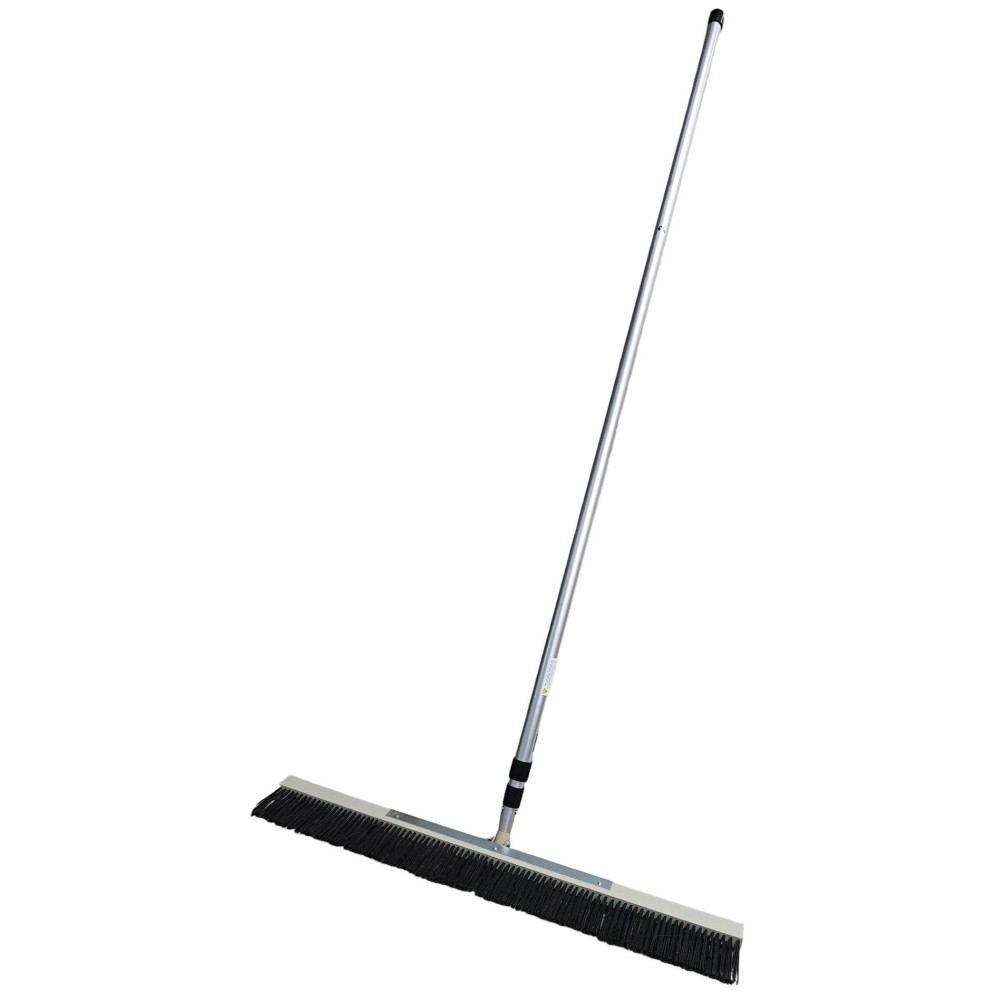 Perie pentru periat beton pe suport PVC cu latimea 1000mm si Maner telescopic cu lungimea de 8m
