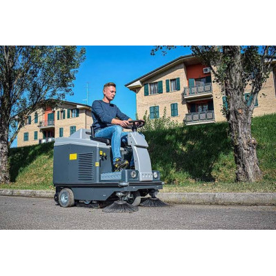 Mașină de măturat LAVOR SWL R 1000 ET Light, 24V, 6200 m²/h