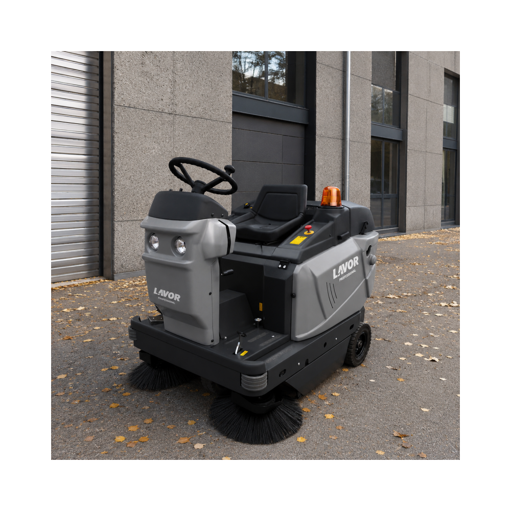 Mașină de măturat SWL R 1100 ET LAVOR 24V – 9.700 m²/h