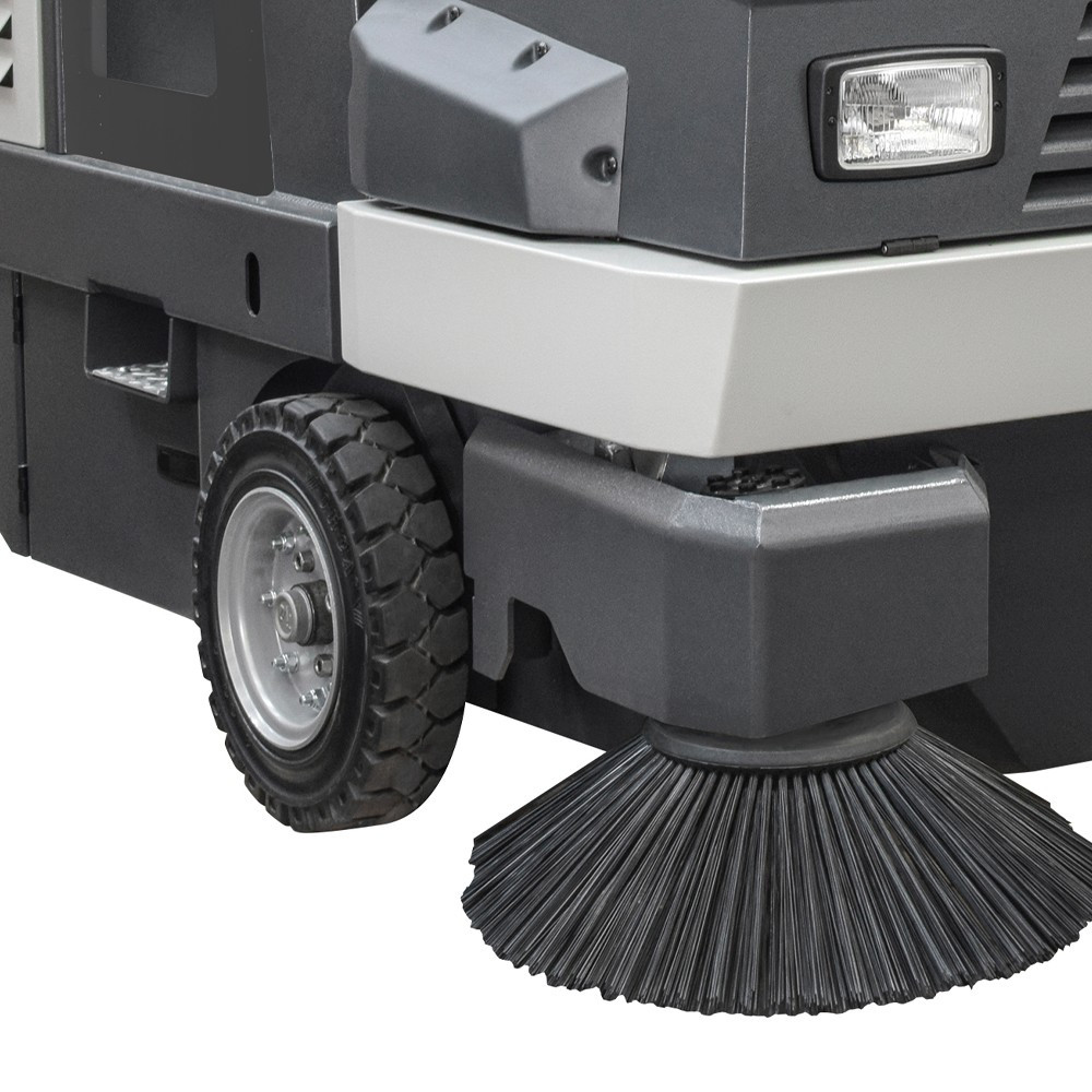 Mașină de măturat LAVOR SWL R 1300 DT BIN-UP, Diesel Kubota, 19.200 m²/h