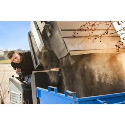 Mașină de Măturat LAVOR SWL R 1300 DT AC BIN-UP – 19.200 m²/h
