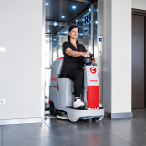 COMAC INNOVA 55B CB – Mașină spălat pardoseli cu om la bord, 560 mm | SIFEE