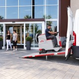 COMAC INNOVA 55B CB – Mașină spălat pardoseli cu om la bord, 560 mm | SIFEE