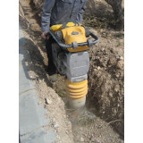 Mai compactor PH80YD  ENAR, motor diesel YANMAR L40AE, putere motor 4CP, greutate 81kg, SPANIA