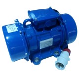 Cauti Vibrator extern de cofrag VET800, forta centrifuga 7880N, greutate 20,6kg, alimentare 400V ? Gasesti la SIFEE UTILAJE