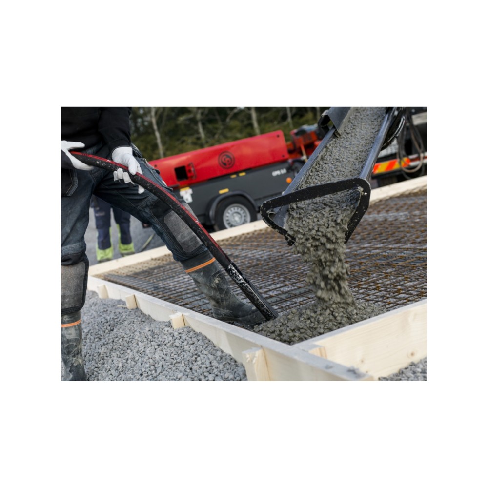 Cauti Vibrator beton pneumatic PNU50 ENAR, lungime furtun imersie 2, cap de vibrare 50mm ? Gasesti la SIFEE UTILAJE