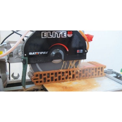 Masa de Taiat ELITE 80 BATTIPAV, Lungime taiere 80cm, disc diamantat 350mm, adancime taiere 110mm