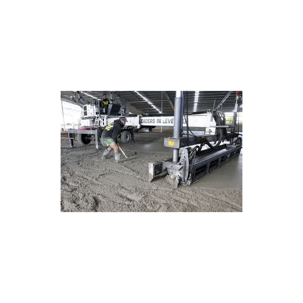 RAKE BETON - Sape de tras beton cu maner de OTEL si lama OTEL