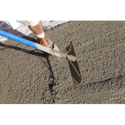 RAKE BETON - Sape de tras beton cu maner de OTEL si lama OTEL