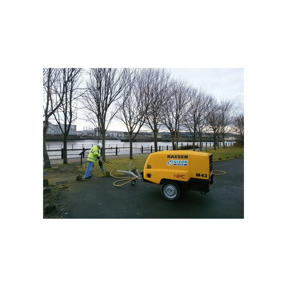 Compresor mobil M43 PE KAESER