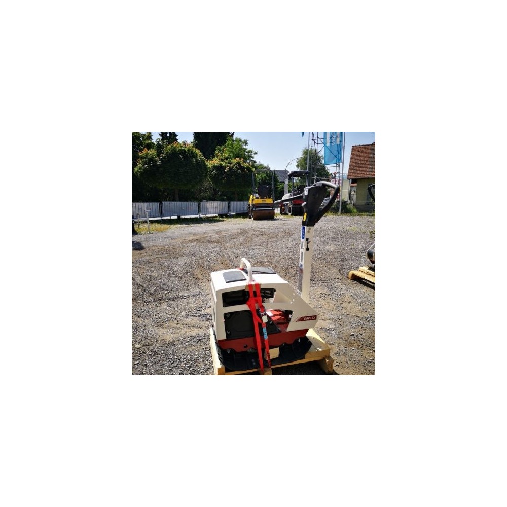 Placa compactoare reversibila model DRP25D marca DYNAPAC, Hatz 1B20, putere 4,2CP, greutate 260kg