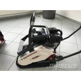 Placa compactoare DFP6 DYNAPAC, motor Honda GX160, putere 4,0CP, greutate 65kg, GERMANIA