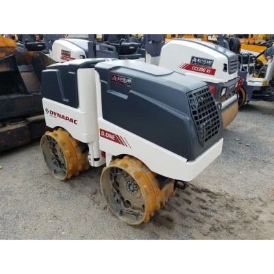 Cilindru compactor pentru santuri D.ONE DYNAPAC, motor KUBOTA D1005, putere 20CP, 1595kg