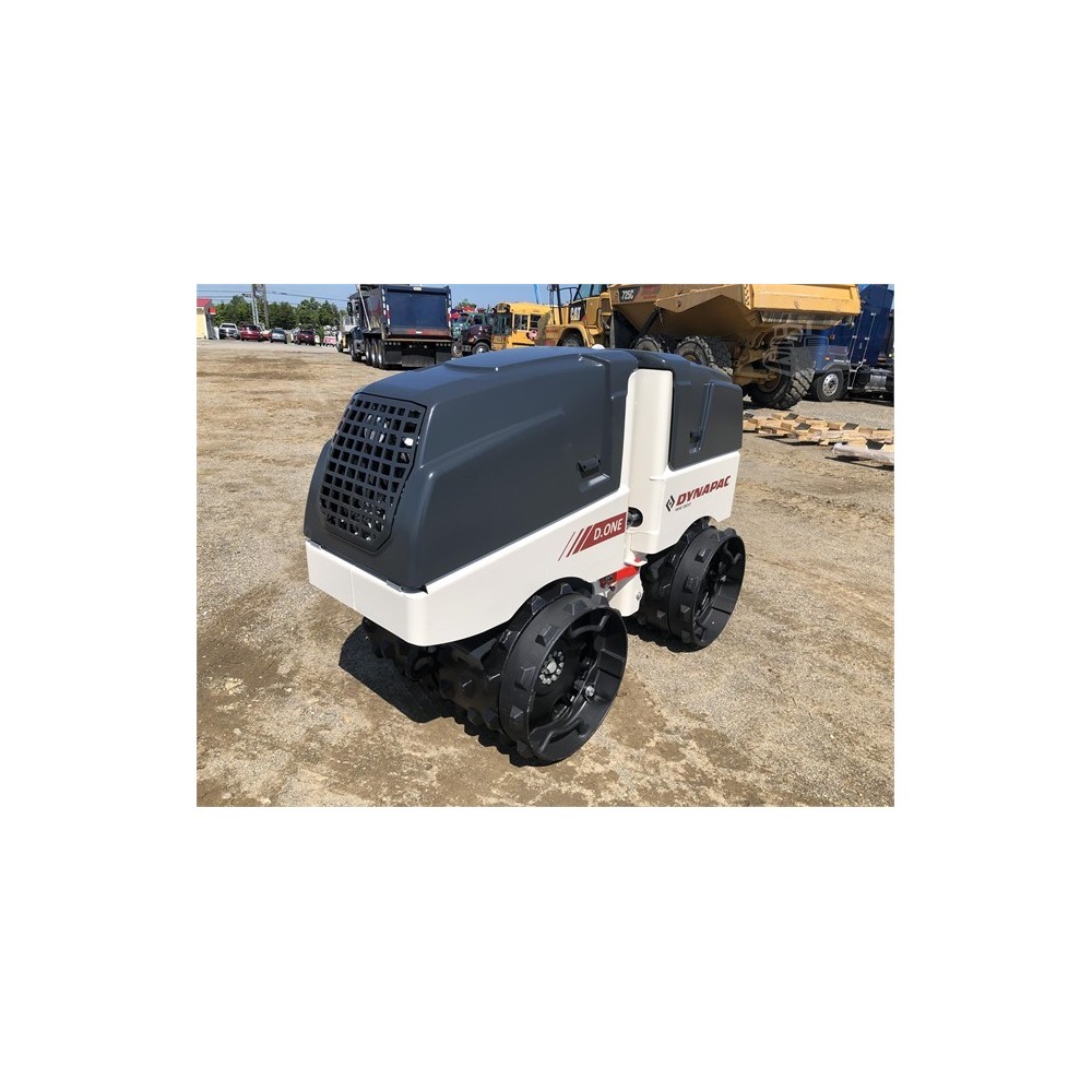 Cilindru compactor pentru santuri D.ONE DYNAPAC, motor KUBOTA D1005, putere 20CP, 1595kg