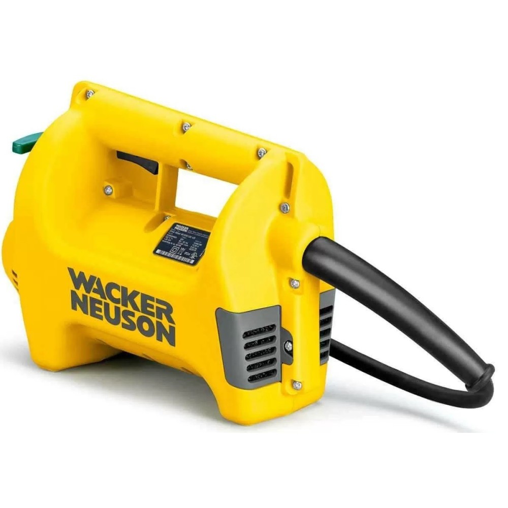 Cauti Vibrator beton HMS2500 WACKER NEUSON cu ax flexibil de 4m si cap vibrare 35/45/55/65mm, tensiune de alimentare 230V ? Gase