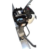 Grinda vibranta cu manere MCD-4 STRONG, cu motor HONDA GX35, putere 1,5CP, lungime profil aluminiu 4,9m